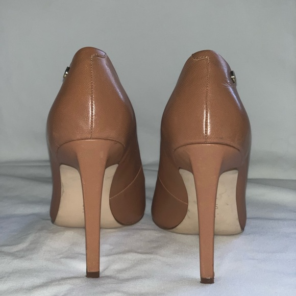Calvin Klein Brady Kid Skin, Pumps, Caramel , US 8 - Picture 3 of 11